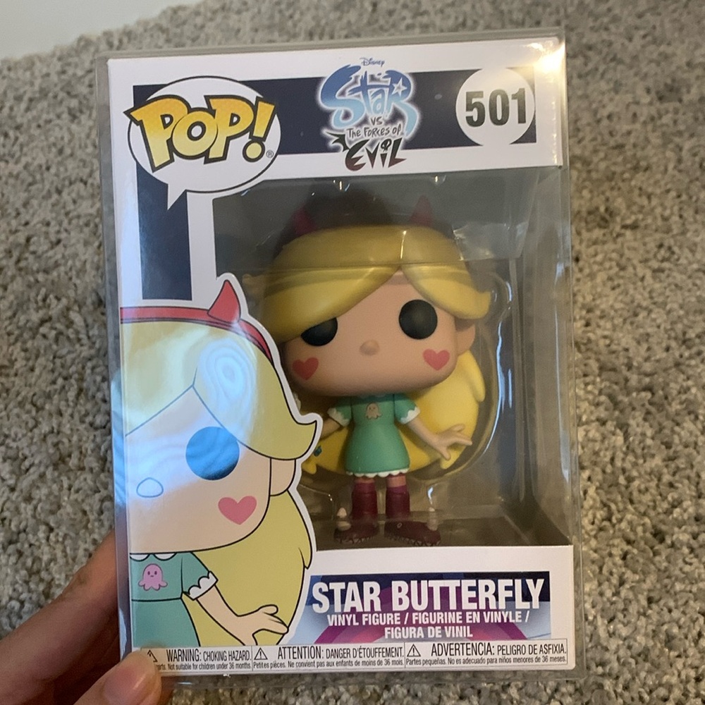 Star butterfly from Star vs the forces of Evil